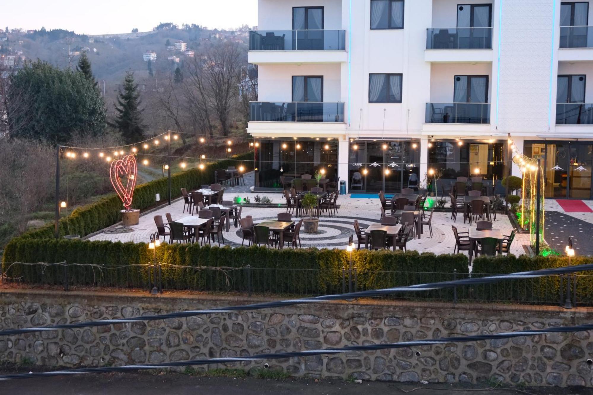 Sahin Tepesi Suite Otel 特拉布宗 外观 照片