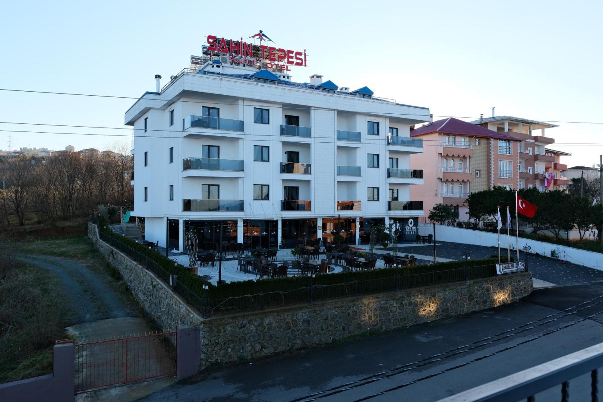 Sahin Tepesi Suite Otel 特拉布宗 外观 照片