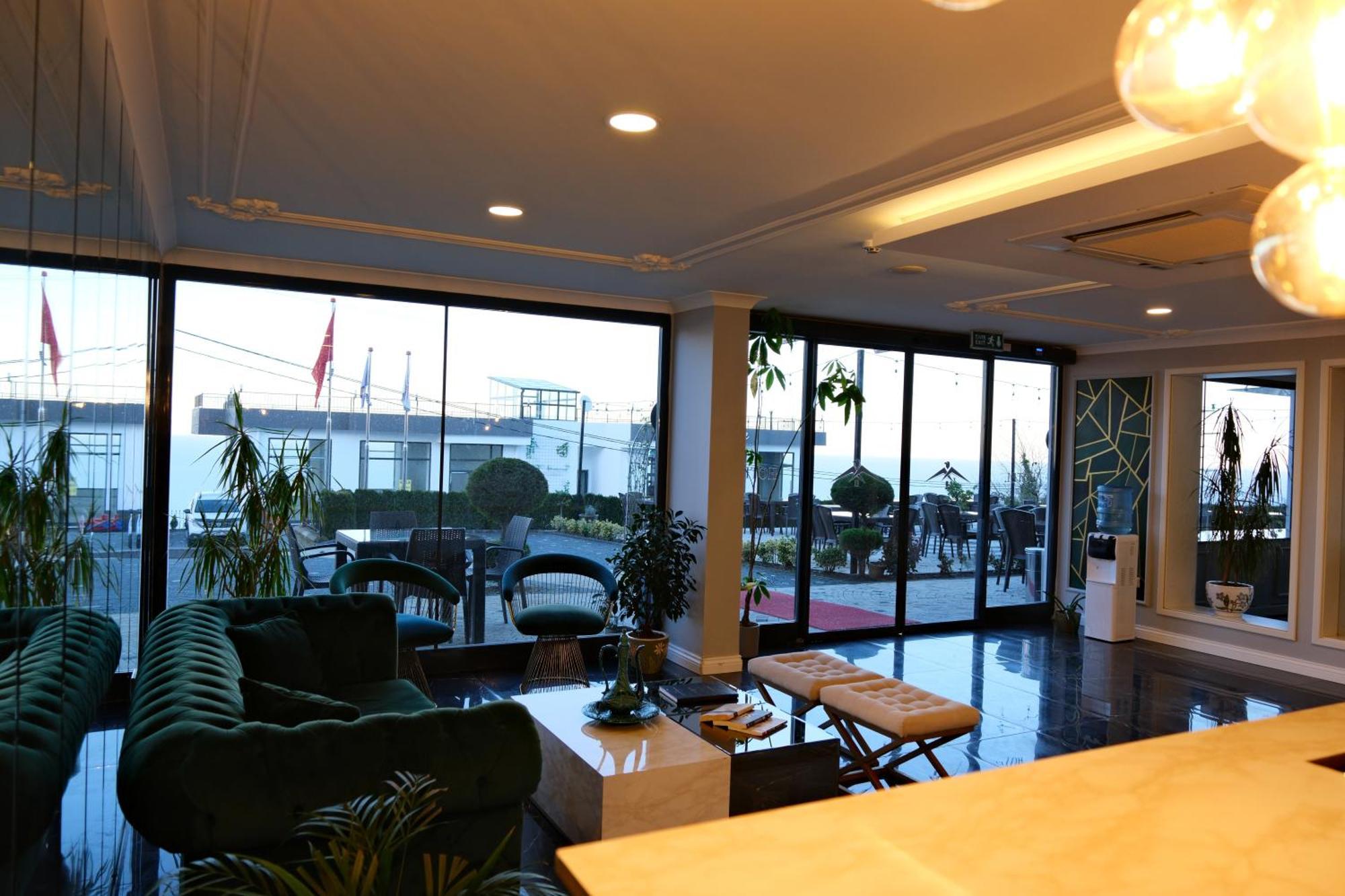 Sahin Tepesi Suite Otel 特拉布宗 外观 照片